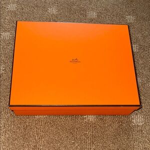 Hermès Orange Box women’s shoes size 7